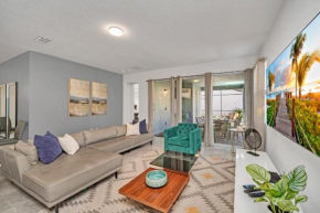 Modern Decor with Themed Rooms, with Retro Game Room and Huge Pool in Upscale Resort! #6S820